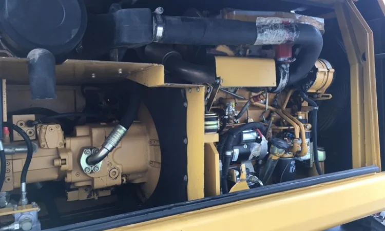 Колесный экскаватор Caterpillar M315 - фото № 4