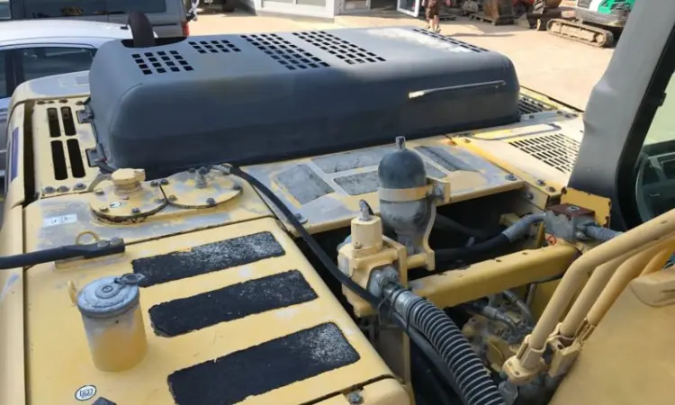 Гусеничный экскаватор Komatsu PC 240 NLC-7K - фото № 12