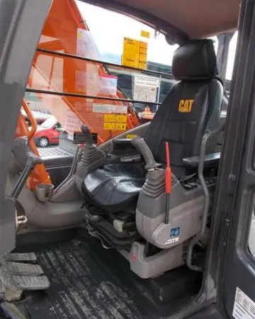 Гусеничный экскаватор Hitachi ZX280LC-3 - фото № 5