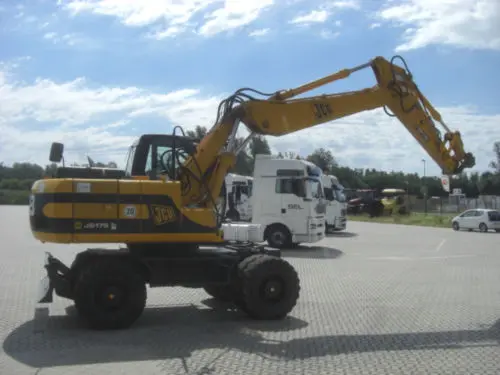 Колесный экскаватор JCB JS 175W по доступной цене - фото № 5