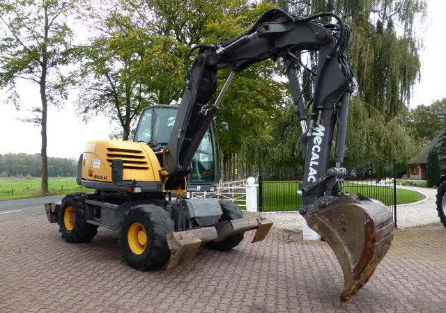 Колесный экскаватор Mecalac 714MW - фото № 6