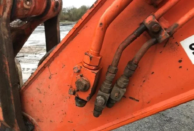 Гусеничный экскаватор Hitachi ZX210 LC-3. В наличии и под заказ - фото № 10