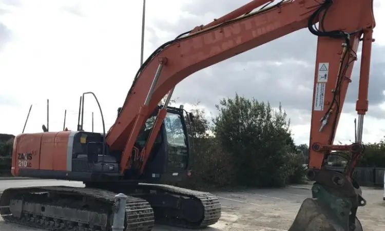 Гусеничный Экскаватор Hitachi ZX210LC-3 2012 г.в - фото № 17