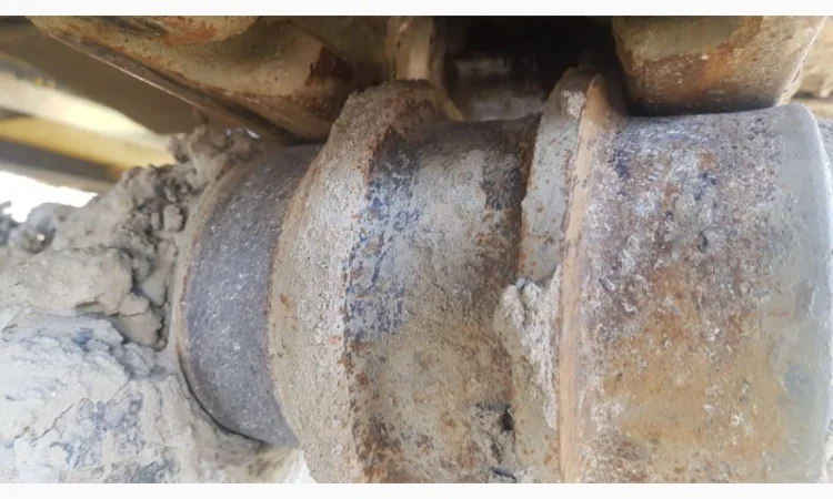 Гусеничный экскаватор JCB JS240LC. В Наличии - фото № 14