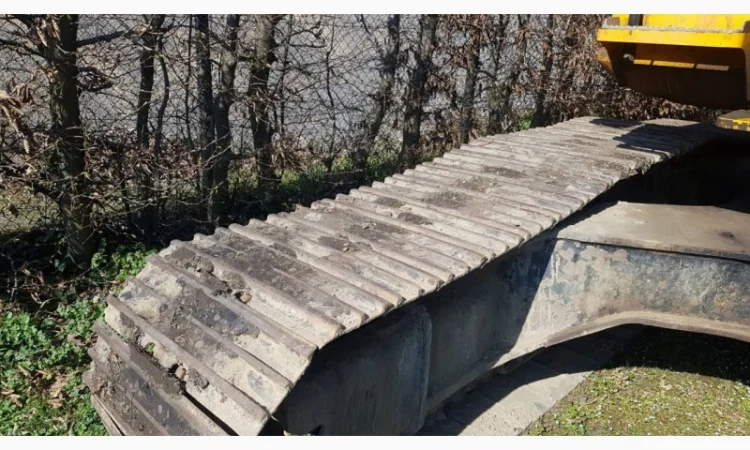 Гусеничный экскаватор JCB JS240LC. В Наличии - фото № 11