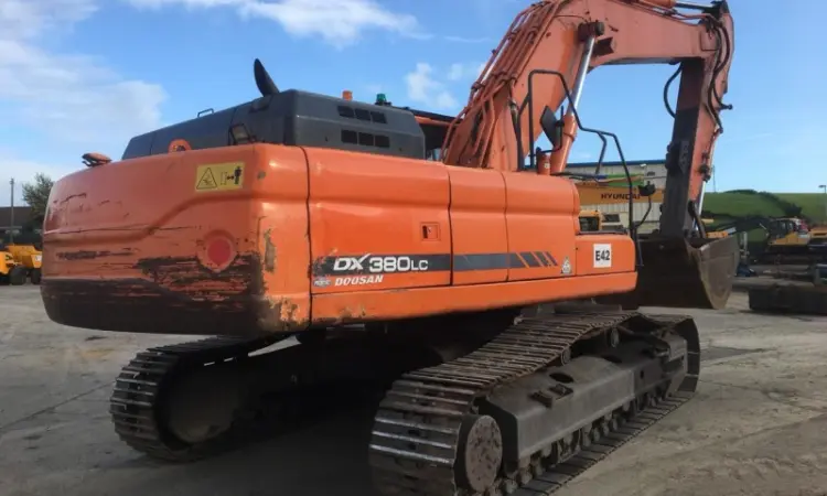 Гусеничный экскаватор DOOSAN DX 380LC-3 2013 года - фото № 16