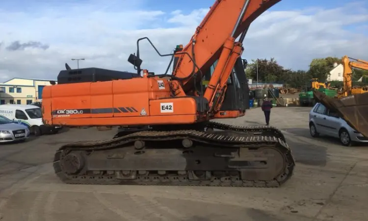 Гусеничный экскаватор DOOSAN DX 380LC-3 2013 года - фото № 13