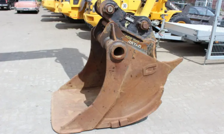 Гусеничный экскаватор Komatsu PC 210 LC - фото № 7