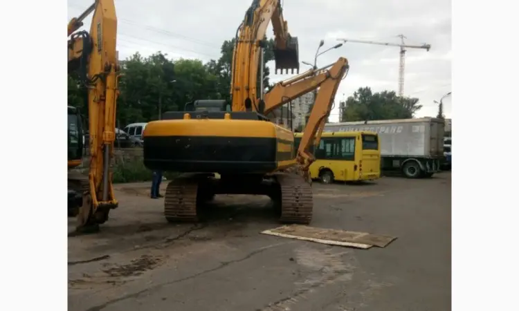 Гусеничный экскаватор JCB JS 330LC 2008 года - фото № 7