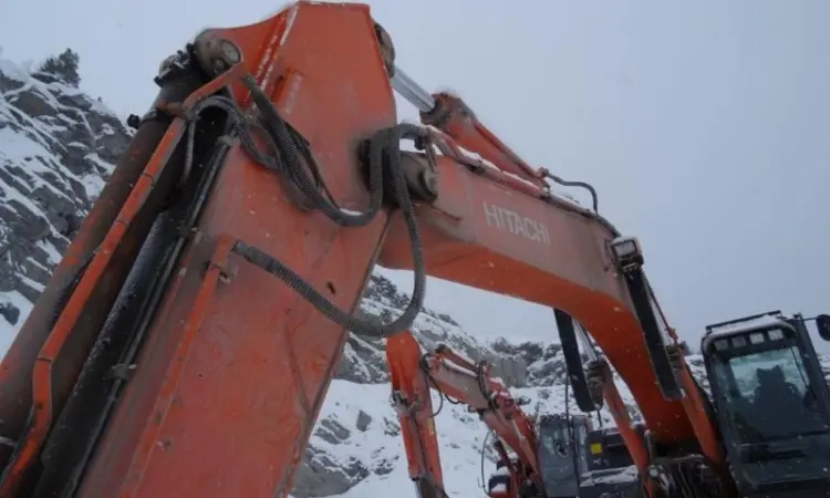 Гусеничный экскаватор Hitachi ZX350LC-3 - фото № 8