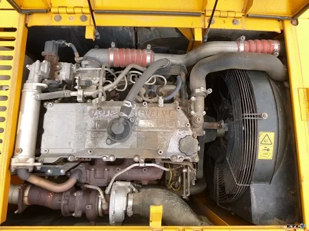 Гусеничный экскаватор JCB JS220 LC. Английская комплектация - фото № 4