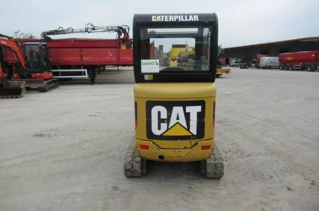 Мини экскаватор Caterpillar 301.8 C - фото № 2