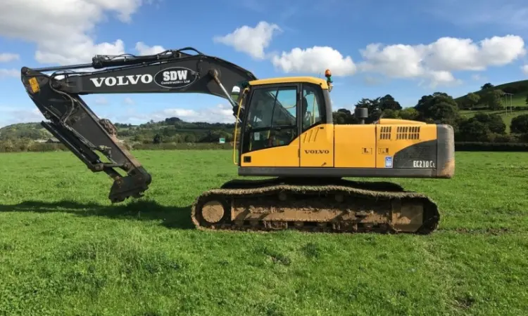 Гусеничный экскаватор Volvo EC210CL в Украине - фото № 1
