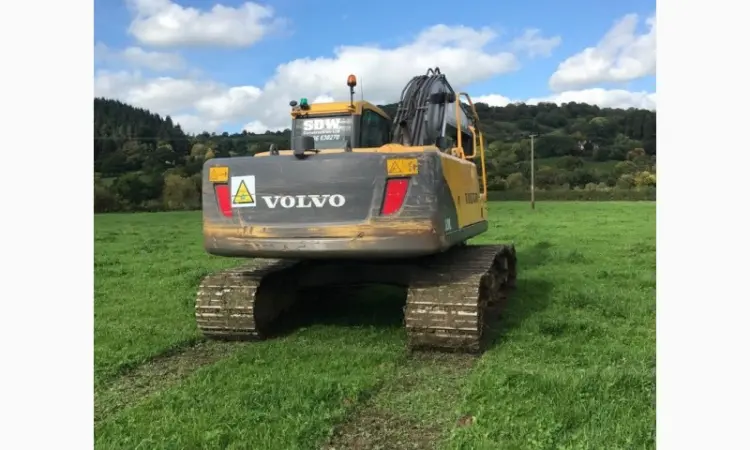 Гусеничный экскаватор Volvo EC210CL в Украине - фото № 5