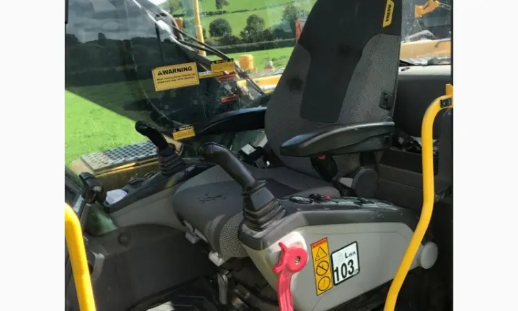 Гусеничный экскаватор Volvo EC210CL в Украине - фото № 6