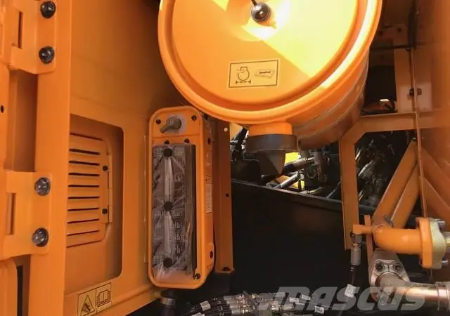 Гусеничный экскаватор Hyundai ROBEX 300 LC-9S - фото № 5