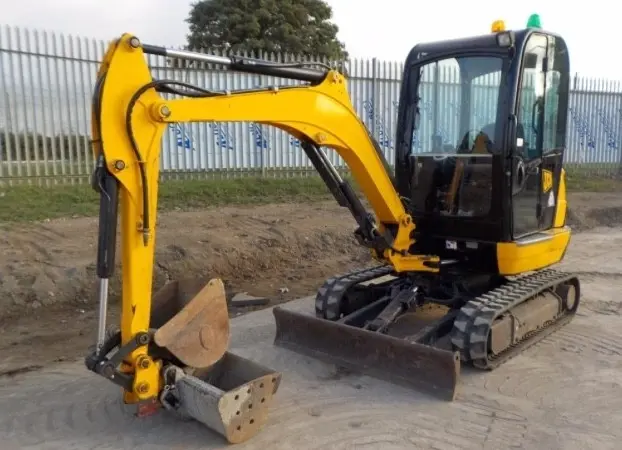 Мини экскаватор JCB 8026 2013 года - фото № 1