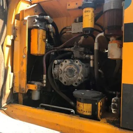 Колесный экскаватор JCB JS175w 2010 года - фото № 7