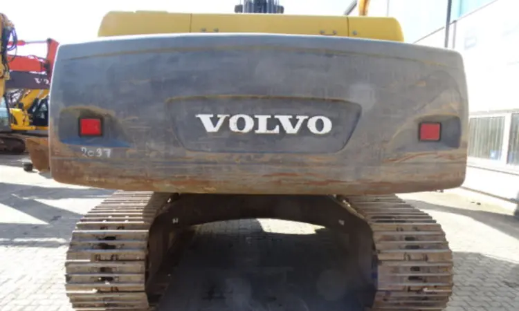 Гусеничный экскаватор Volvo EC290BNLC - фото № 2