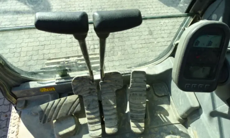 Гусеничный экскаватор Volvo EC290BNLC - фото № 7