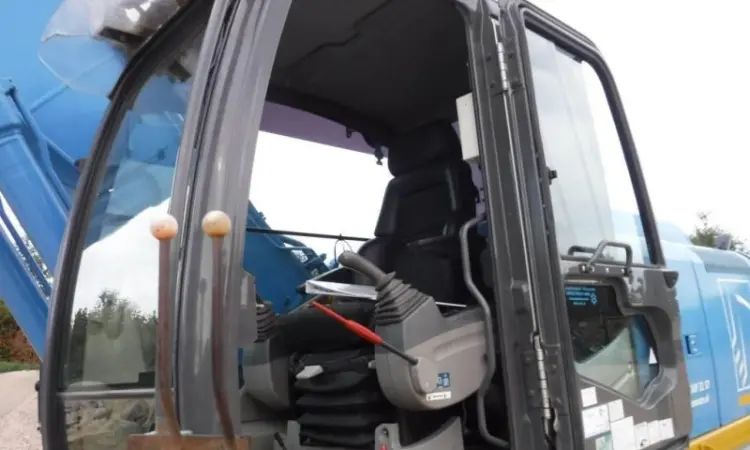 Гусеничный экскаватор Hitachi Zaxis 250 LC-3 - фото № 11
