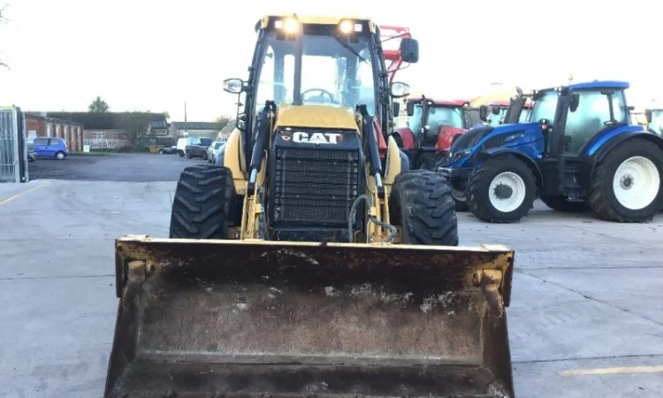 Экскаватор-погрузчик Caterpillar 434f - фото № 11