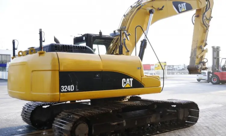 Гусеничный экскаватор CAT 324 DL 2011 года - фото № 12