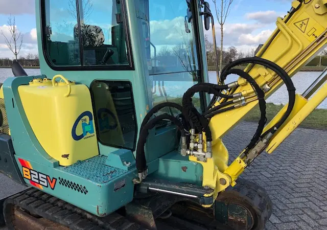 Мини экскаватор Yanmar B 25 V - фото № 5