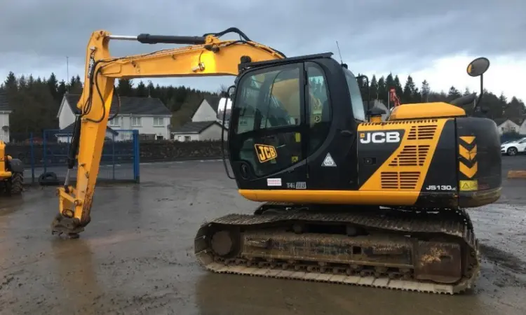Купить Гусеничный экскаватор JCB JS130 LC - фото № 1