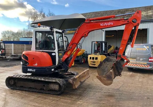 Мини экскаватор Kubota U 45-3 - фото № 1
