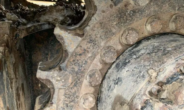 Гусеничный экскаватор JCB JS 220. Первый владелец - фото № 5