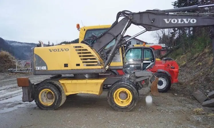 Колесный экскаватор Volvo EW140B в Украине - фото № 15