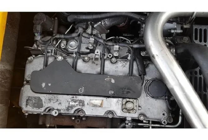 Колесный экскаватор JCB JS145W. В наличии и под заказ - фото № 7