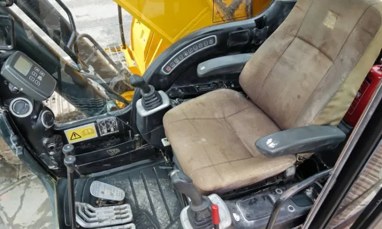 Гусеничный экскаватор JCB JS260 LC. Гусеничный экскаватор б/у - фото № 3