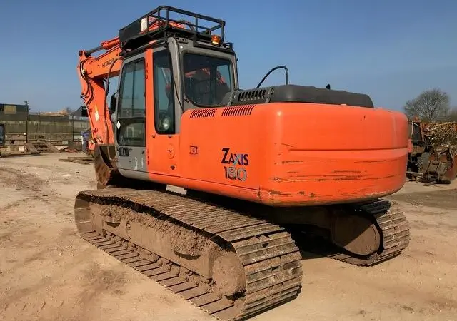 Гусеничный экскаватор Hitachi ZX180 - фото № 4