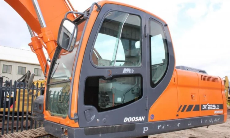 Гусеничный экскаватор Doosan DX225 LC - фото № 6