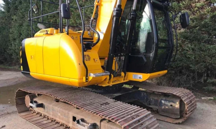 Гусеничный экскаватор JCB JS 145 LC. Экскаватор б/у. Первый владелец - фото № 9