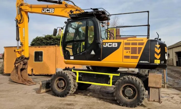 Колесный экскаватор JCB JS 200 W - фото № 1