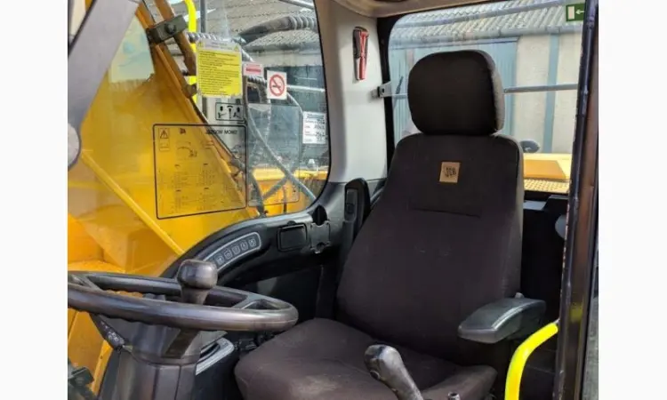 Колесный экскаватор JCB JS 200 W - фото № 9