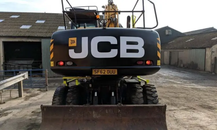 Колесный экскаватор JCB JS 200 W - фото № 5