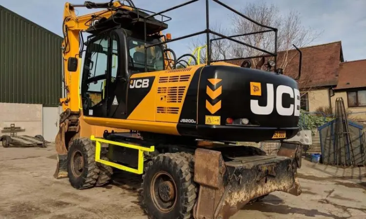 Колесный экскаватор JCB JS 200 W - фото № 19