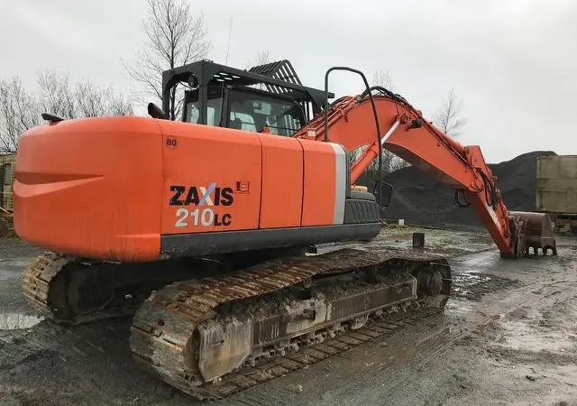Гусеничный экскаватор Hitachi Zaxis 210LC-3. Гусеничный экскаватор б/у - фото № 7