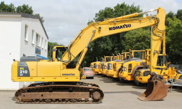 Гусеничный экскаватор Komatsu PC 210 LC-8. Гусеничный экскаватор Komatsu - фото № 10
