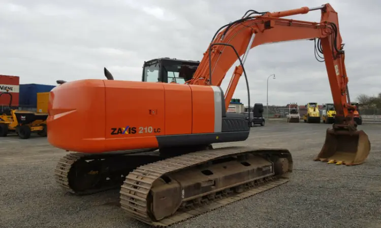 Спецтехника. Гусеничный экскаватор Hitachi Zaxis 210 LC-3 - фото № 3