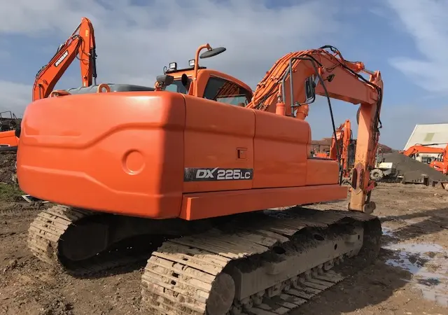 Гусеничный экскаватор Doosan DX225LC. Без пробега по Украине - фото № 3