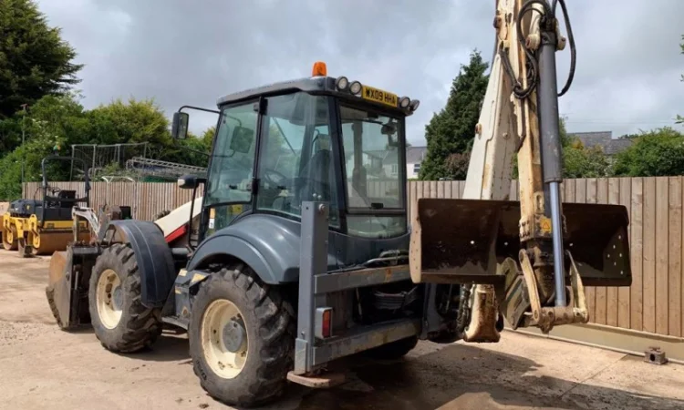 Экскаватор-погрузчик Terex 970 Elite - фото № 2