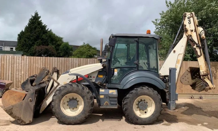 Экскаватор-погрузчик Terex 970 Elite - фото № 4