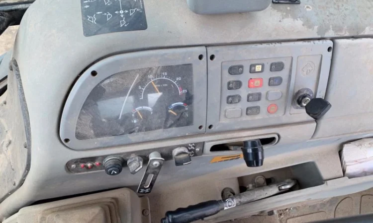 Экскаватор-погрузчик Terex 970 Elite - фото № 7