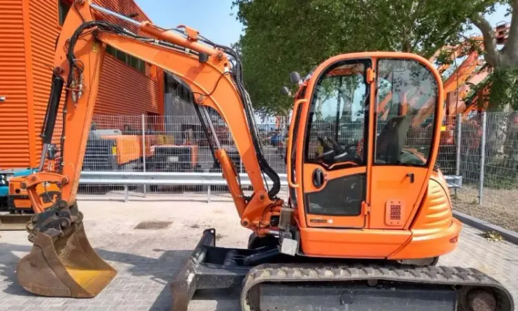 Мини-экскаватор JCB 8050 ZTS - фото № 1