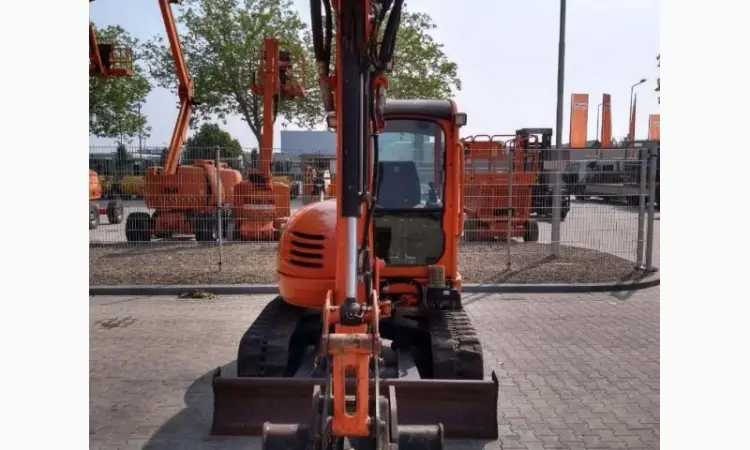 Мини-экскаватор JCB 8050 ZTS - фото № 3